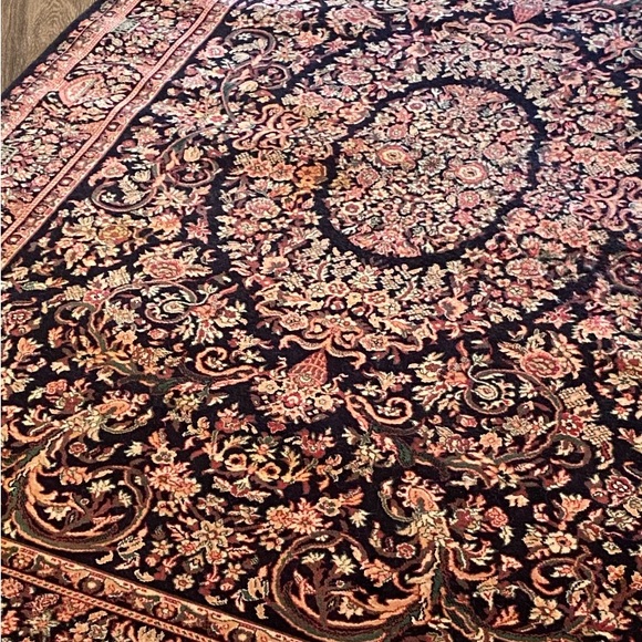 Karastan worsted wool rug handmade,great condition,classic addition to any home. - Picture 2 of 5